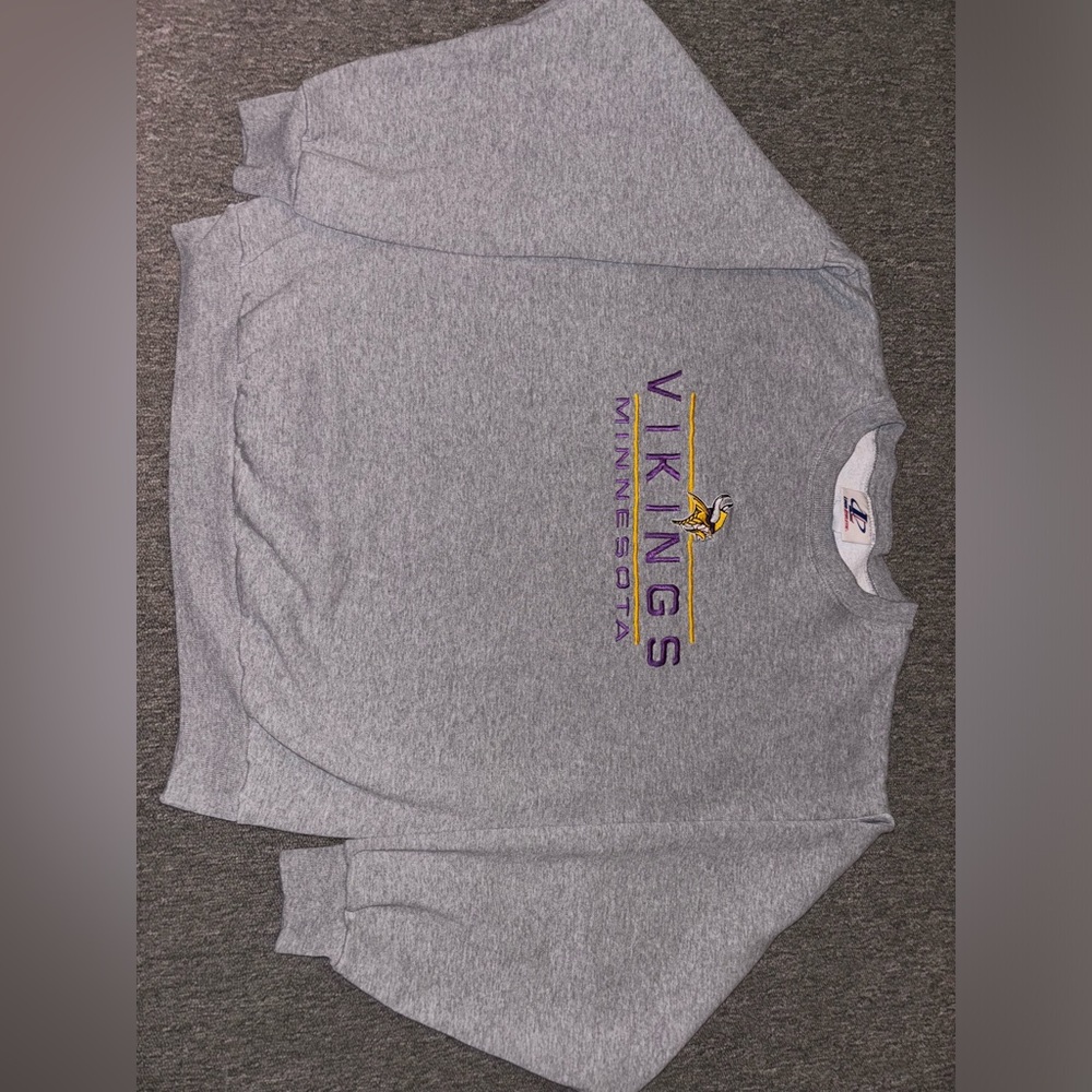 Vintage Minnesota Viking Grey Crewneck With Centered Logo